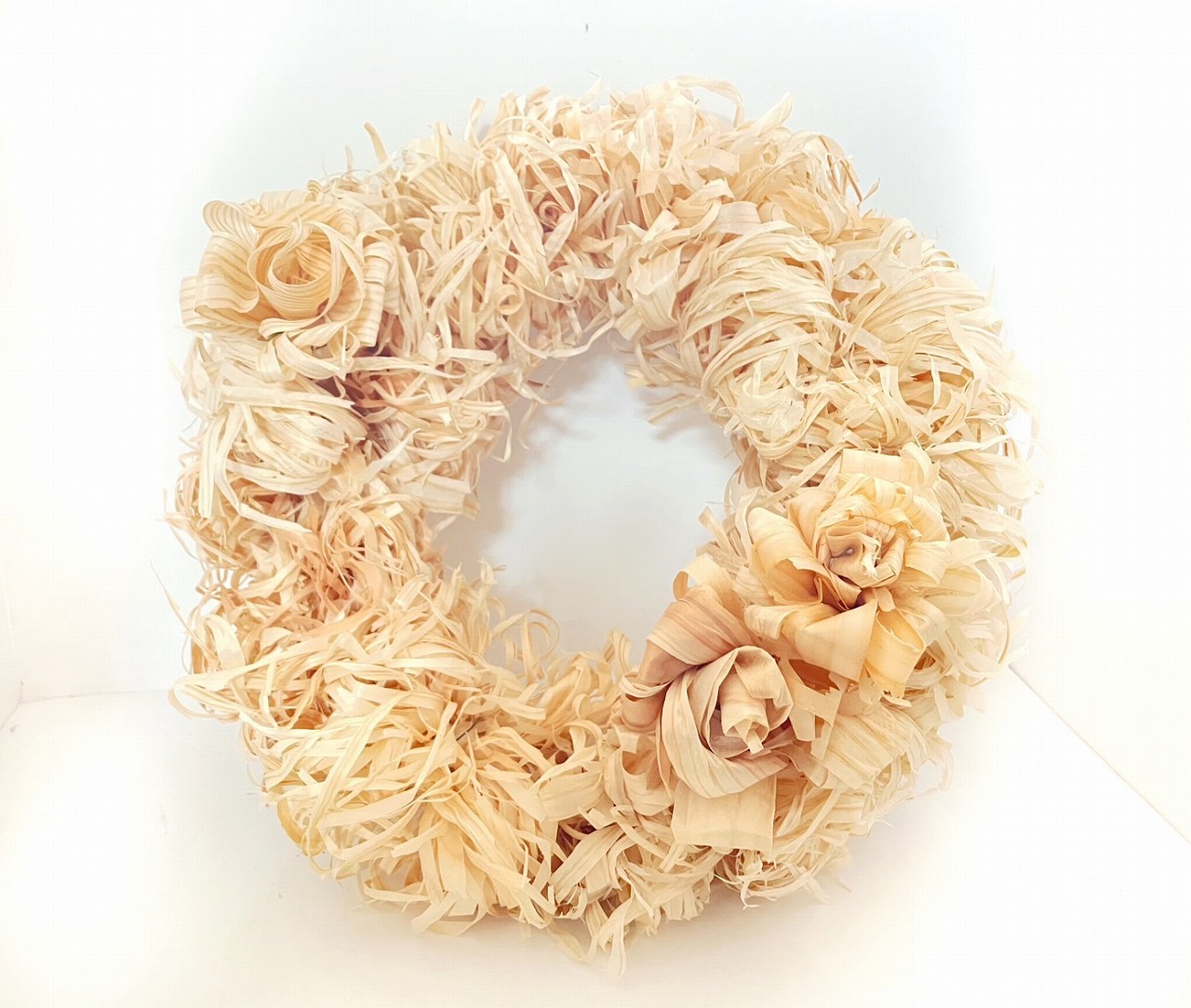 予約制】かんなくずのリース作り教室 - 【東京都】夢の島熱帯植物館